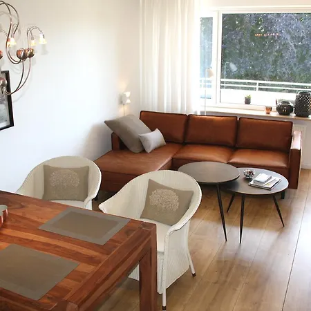 Ferienwohnung Maya, Sudbalkon & Ruhig Gelegen Apartment